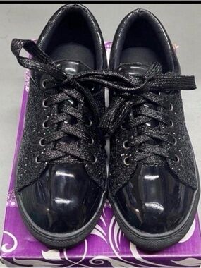 Women’s Black Glitter Lace-Up Sneakers
